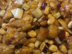 宫保鸡丁-颜家菜·鲁菜世家(大明湖店)