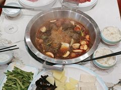-撒拉人家.酸菜牦牛肉火锅