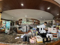 -OLD TREE老树咖啡·西餐厅(台山人工湖店)