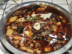 -晓彭肥肠鸡·泡椒鸡火锅(水木天地店)
