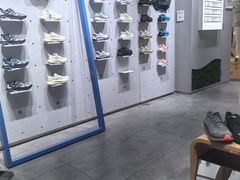 -HOKA(北京蓝色港湾店)