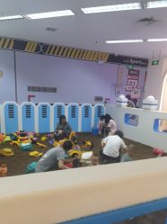 -孩子王童乐园(西安盛龙店)