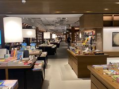 -茑屋书店(天目里店)