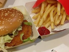 -麦当劳(广州新港东路第二分店)