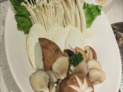 -左庭右院鲜牛肉火锅(新梅广场店)