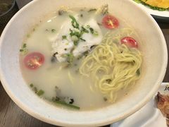 -玖鲜小笼(中山广场店)