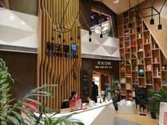-新华里咖啡书吧(新华书店小寨店)