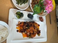 -渝信川菜 · 川味家常菜(财富购物中心店)