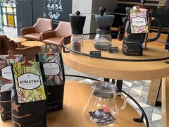 -星巴克臻选(成都环球乐天店)