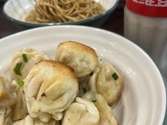 -赵宝美煎包店