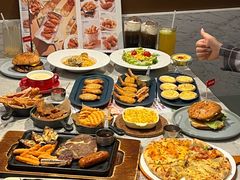 -必胜客(东大桥店)