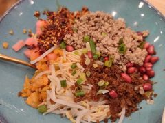 贵州肉臊拌面-贵凤凰贵州米粉(五道口店)