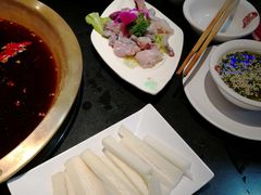 -怡品川宇火锅(宝立方店)