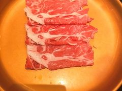-牛YO寿喜烧·铁板烧和牛火锅自助(市府恒隆店)
