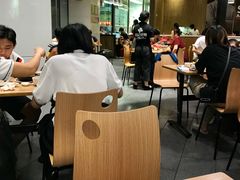 大堂-裕记烧腊连锁餐饮(外马分店)