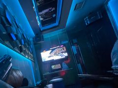 -蓝尊量贩(黄河路店)