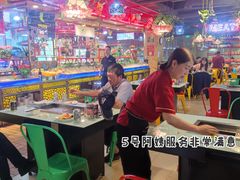 大堂-嗨内嗨外自助火锅餐厅体验馆