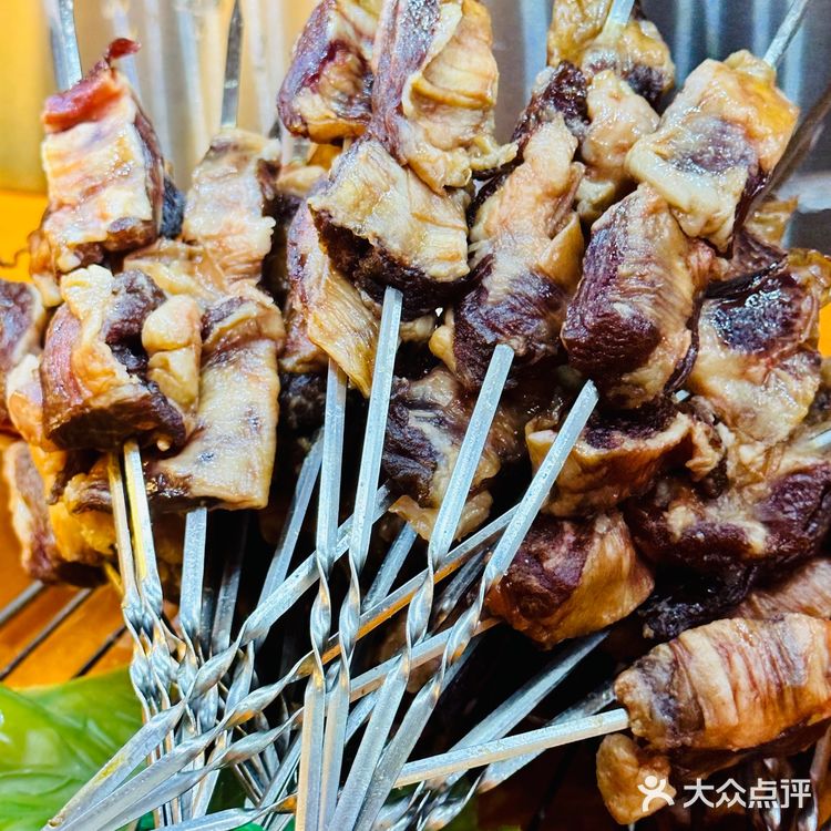 冬天在室内也能体验室外烧烤的乐趣，好有意思❗️｜北京探店