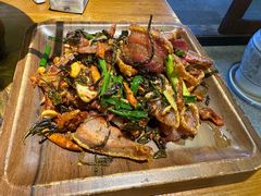 -隔壁老王·家常云南菜(花巷店)