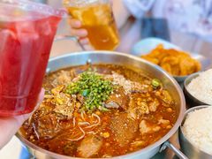 -蓉三少冒烤鸭·四川小吃集(北京首店)