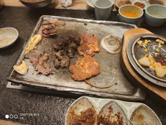 -犟牛家·榴莲烤肉(五棵松店)