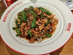 辣椒炒肉-肖记公安牛肉鱼杂馆· 省级非物质文化遗产(仁和路店)