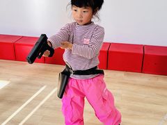 -猴有戏教育戏剧·音乐剧·主持口才·演讲朗诵辩论(环球港华师大校区)