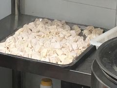 -金陵老丁家馄饨(新街口店)