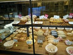 -焙丽拾光(麦凯乐直营店)