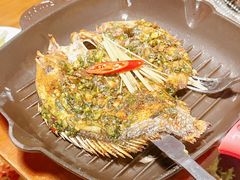 -雀舞云南菜(天津天河城购物中心店)