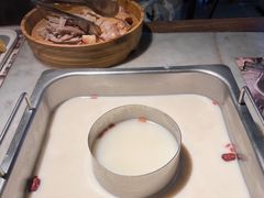 -尚尚仙·酸汤猪手·猪肚鸡火锅(华联万柳购物中心店)