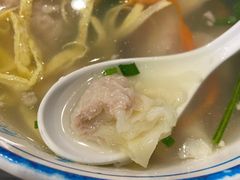 -长人馄饨铺(解放街店)