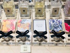 -日上免税行(浦东机场五店)