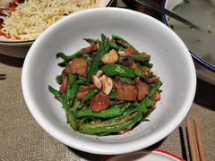 -老湖南民间菜·牛肉十八炒(花都店)