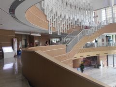 -广州市白云区图书馆