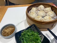 -馋三尺蟹粉小笼(人民广场店)