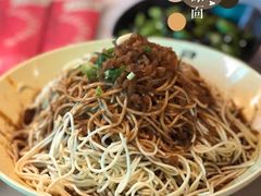 -巴厘龙虾·榜首油焖大虾(洞庭·艺术洋房店)