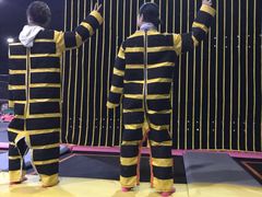 -嘿哟动霸CHUA·新潮玩运动娱乐中心·蹦床滑冰团建乐园