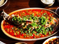 鲜椒仔姜跳水鱼（江团鱼）-不相离盐帮菜(郎园店)