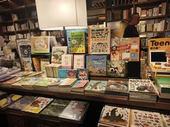 -茑屋书店(天目里店)