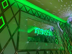 -欢乐空间KTV(奥山世纪城店)