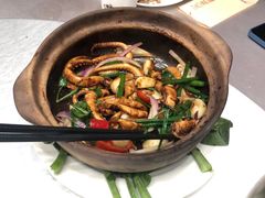 啫啫鱿鱼须-广东道至正餐厅(区庄店)