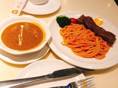咖喱牛扒意粉-龙记烧腊茶餐厅(常德路店)