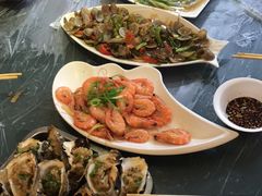 -覃记海鲜美食餐厅