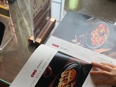 -东口码头·烧鸽子·鱼头泡饼·地方菜(金鹰悦城店)