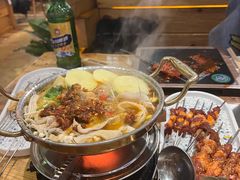 -河坝烧烤串城(金达莱店)