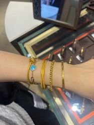 -周生生Chow Sang Sang(新世界店)