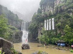 -刘伯温故里景区百丈漈