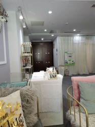 -YooMee优美智能科技美肤机构