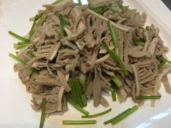 芫爆散丹-烤肉宛饭庄(北新桥店)